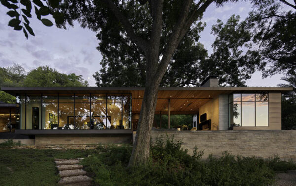 Project by LaRue Architects